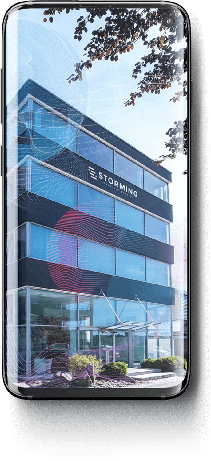 Foto des STORMING-Headquarters auf einem Smartphone